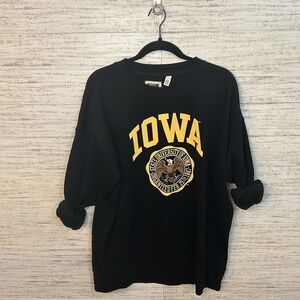 State University of IOWA Tailgate Sweater | SIZE M